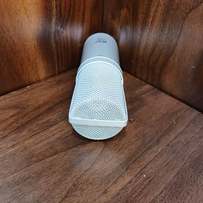 MXL V250 Condenser Microphone image 6