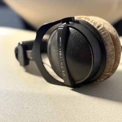 Beyerdynamic DT 770 PRO 80 Ohm Studio Headphones - For Parts/Repair, R Driver image 7
