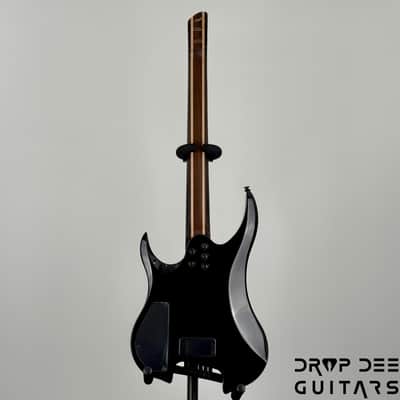 Legator Ghost X6F Multiscale Headless Electric Guitar w/ Bag - Coral image 14