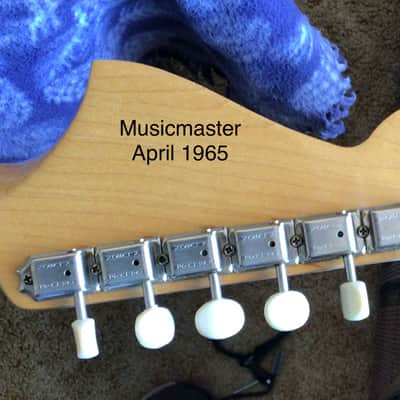 Fender Musicmaster II 1965 - Olympic White (With age related yellowing) image 4