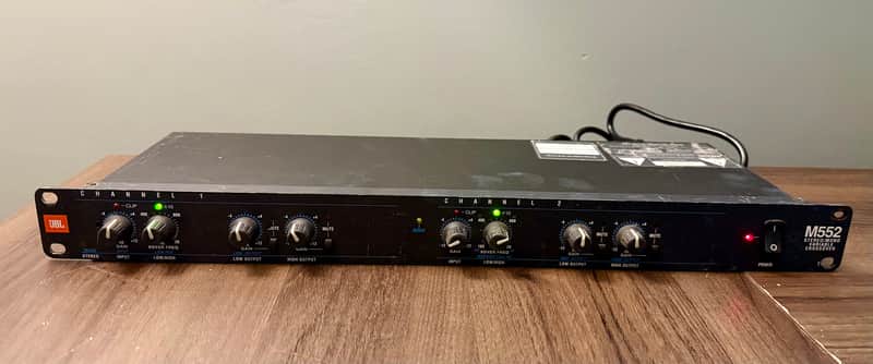 JBL M552 2-Channel Adjustable STEREO/MONO, Variable Crossover Working image 1