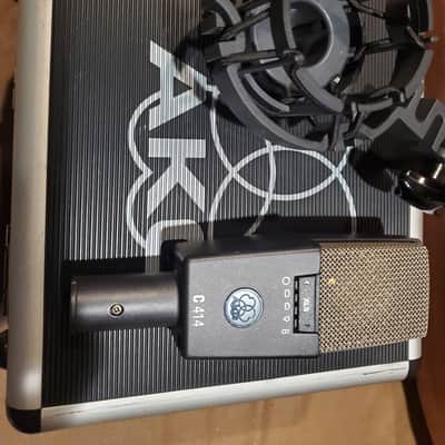 AKG C414 XLS Large Diaphragm Multipattern Condenser Microphone 2010s - Black image 6