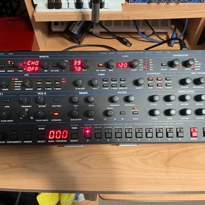 Dave Smith Instruments OB-6 Desktop 6-Voice Polyphonic Synthesizer 2017 - Present - Black image 1