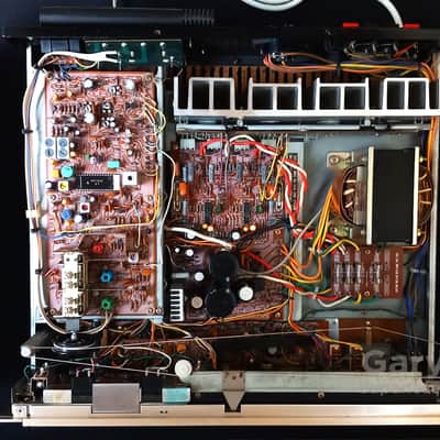 Marantz Model 1530 Stereo Receiver Japan 1978 image 11