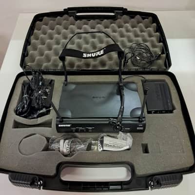 Shure UT4 TE Wireless System — UHF + Headset Mic image 3