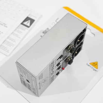Behringer Ultra-DI DI20 – Active 2-Channel DI Box / Splitter, 3000W Speaker Input image 7