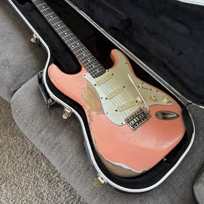 Fender Stratocaster 1961 features. Heavy Relic Shell Pink image 2