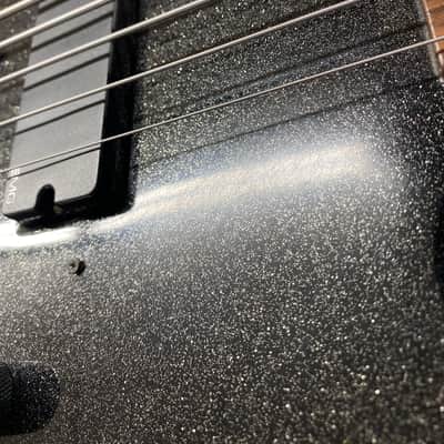 1990 Hamer Chaparral 5 String Bass with case. image 11