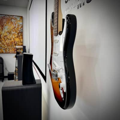 Squier Affinity Stratocaster - 3-Color Sunburst image 4