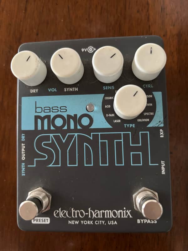 Electro-Harmonix Bass Mono Synth