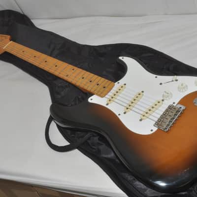 Fender Japan ST57(T)'57 Stratocaster 2-Tone Sunburst Electric Guitar Ref No 7481 image 1