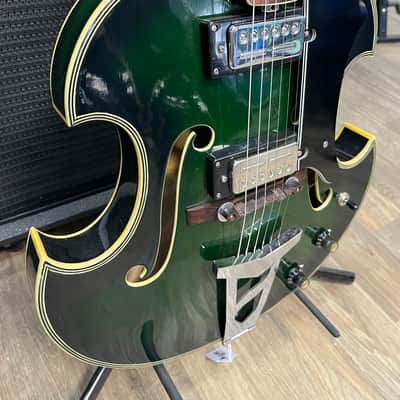 Firstman Liverpool Violin Hollowbody Electric Guitar ‘67-‘69 - Green Burst image 3