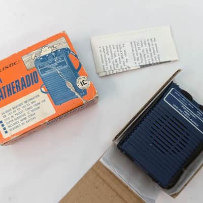 Vintage Realistic Mini Weather Radio 12-156 w/ Original Box & Papers image 3