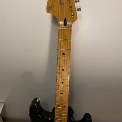 Fender Jimi Hendrix Artist Series Signature Stratocaster 2016 - 2018 - Black image 3