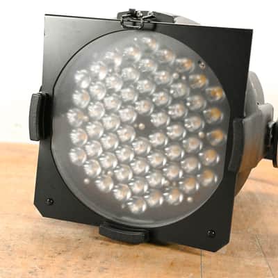 ETC Desire D60 Studio HD LED Par Wash Light CG01SMZ image 2