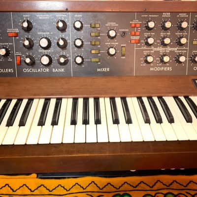 Synthesizer Moog Model D 1973 Walnut Mint image 2