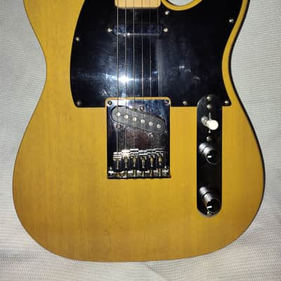 Squier Telecaster Maple Fretboard with Gig Bag + Pedal + mic + strap + strings image 7