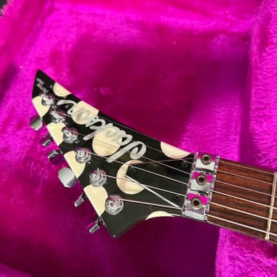 1998 Jackson USA Custom Shop Randy Rhoads - Limited Edition Flying V - Black with White Polka Dots - 150/150 image 9