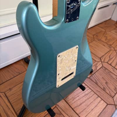 Fender Roadhouse Stratocaster with Maple Neck image 18