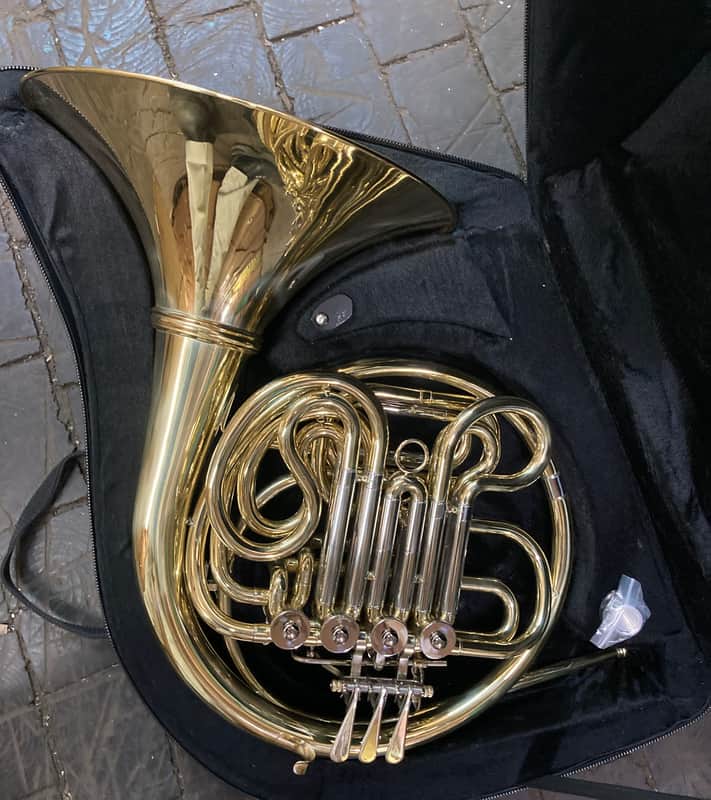 New Double French horn with detachable bell and mouthpiece image 1