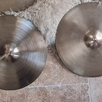 Immagine Avedis Zildjian  15" hi hats 1960s - 3