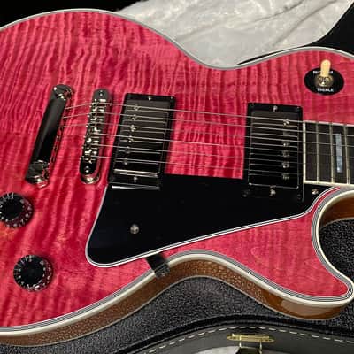 NEW! Gibson Dealer Select Custom Shop Les Paul Custom AAA Super Curly Figured Top - Transparent Pink - Authorized Dealer - WOW! 8.8 lbs - G07451 image 4