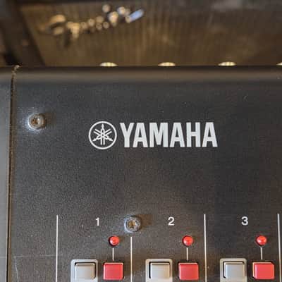 Yamaha MGP32X 32 Channel Analog Mixing Console image 2