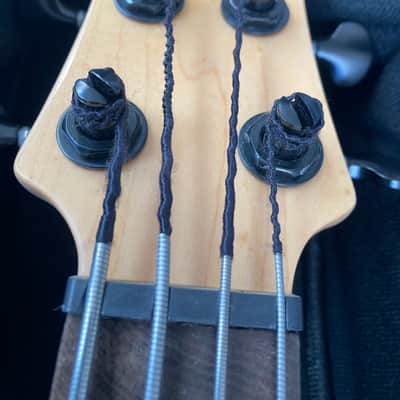 Kala UBASS Solid Body Sunburst with Flatwound Strings image 4