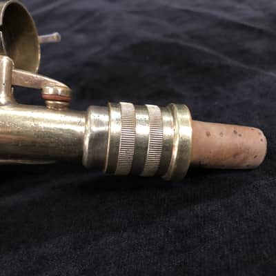 Conn New Wonder II 1925 alto saxophone - Gold Plate image 14