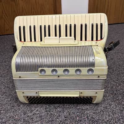 Scandalli small Piano Accordion, White image 2