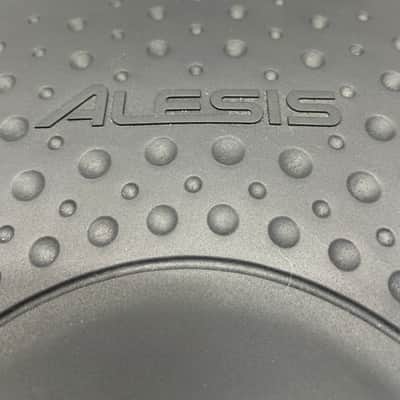 Alesis Strike 14" Dual-Zone Electronic Cymbal Pad w/ Anti Spin Rotation image 7