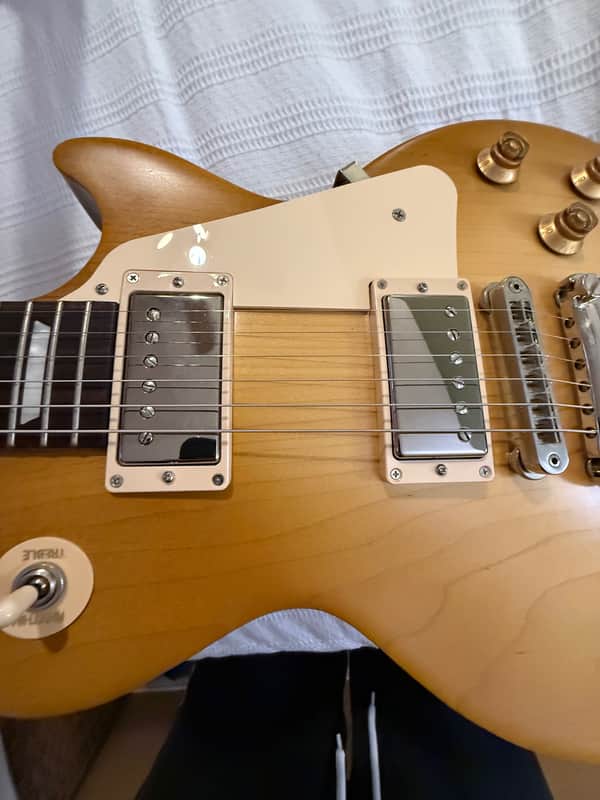 Gibson Les Paul Tribute 2022- Satin Honeyburst