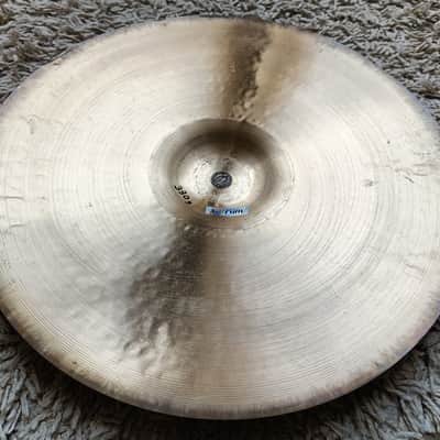 PAISTE SUPER PAPER THIN TOP HI HAT 13" image 2