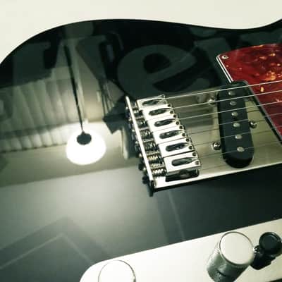 2010 FENDER Standard Telecaster "Heineken" Special Edition Made in Mexico. Great Condition ! ... image 11