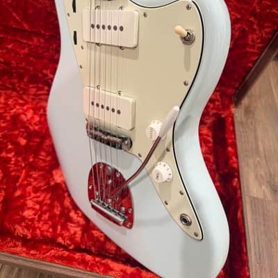 Fender American Vintage "Thin Skin" '62 Jazzmaster LTD 2024 Sonic Blue Offset UK Bridge 9.5” Radius image 5