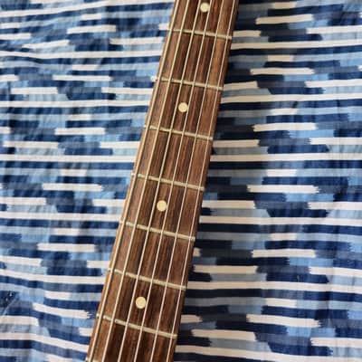 Fender Pawn Shop Bass VI 2013 - 2014 - Candy Apple Red image 5
