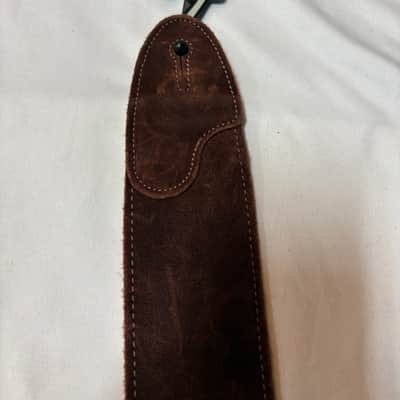FENDER Suede Leather BROWN guitar STRAP - 2.5" wide - blem image 3