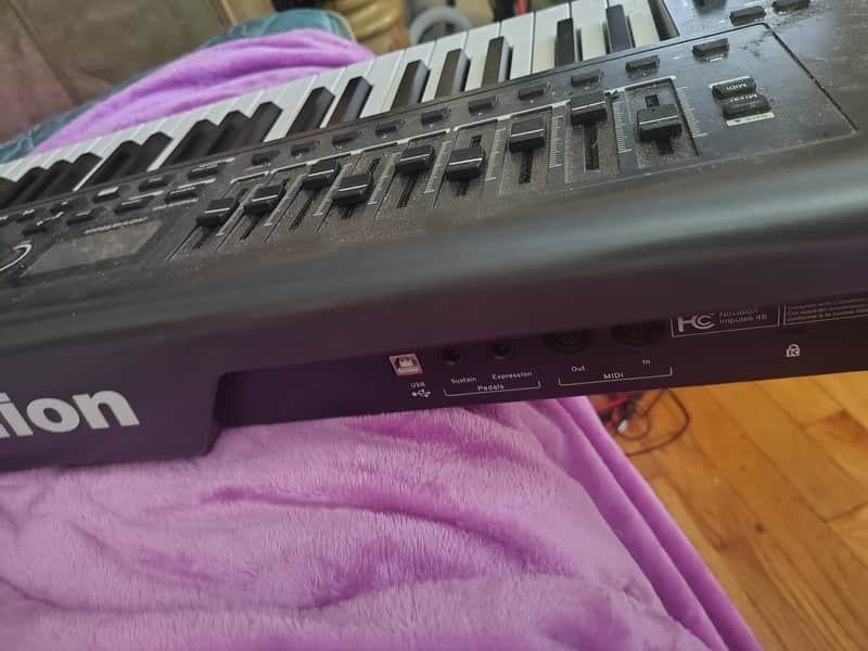 Novation Impulse 49 MIDI Keyboard Controller 2011 - Present - Gray