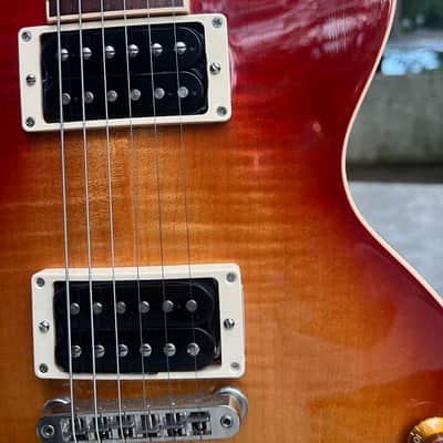 Gibson Les Paul Less Plus 2015 - Fireburst image 10