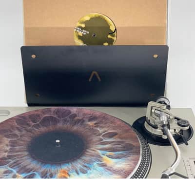 Apache Record Stand image 2