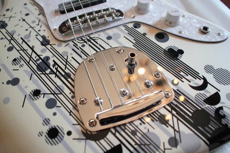 SCANDAL Mami artist model Squier Jazzmaster 