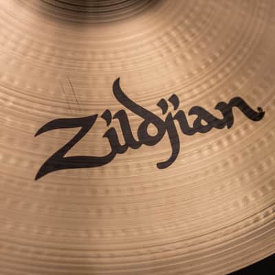 Zildjian 17" A Medium Thin Crash image 4