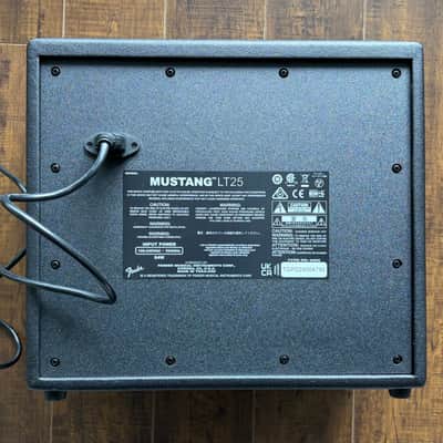 Fender Mustang LT25 25-Watt 1x8" Digital Modeling Guitar Combo 2019 - Present - Black image 2