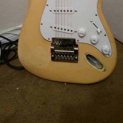 1977 Fender Stratocaster ,  Olympic White , Scalloped Neck Yngwie Malmsteen Duck Strat project image 6