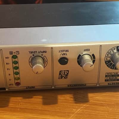 Behringer MiniFEX FEX800 24-Bit Multi FX Processor – Excellent Condition image 2