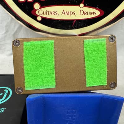 Walrus Audio Contraband Fuzz Pedal with Box image 7