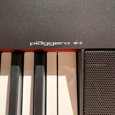 Yamaha Piaggero NP-12 61-Key Portable Digital Piano Bundle w/ Pedal, Bench & Power Supply image 4