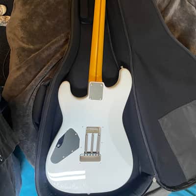 Fender MIJ Aerodyne Special Stratocaster 2022 - Present - Bright White image 3