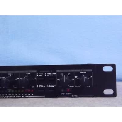 Alesis 3630 Dual-Channel Compressor / Limiter with Gate image 5