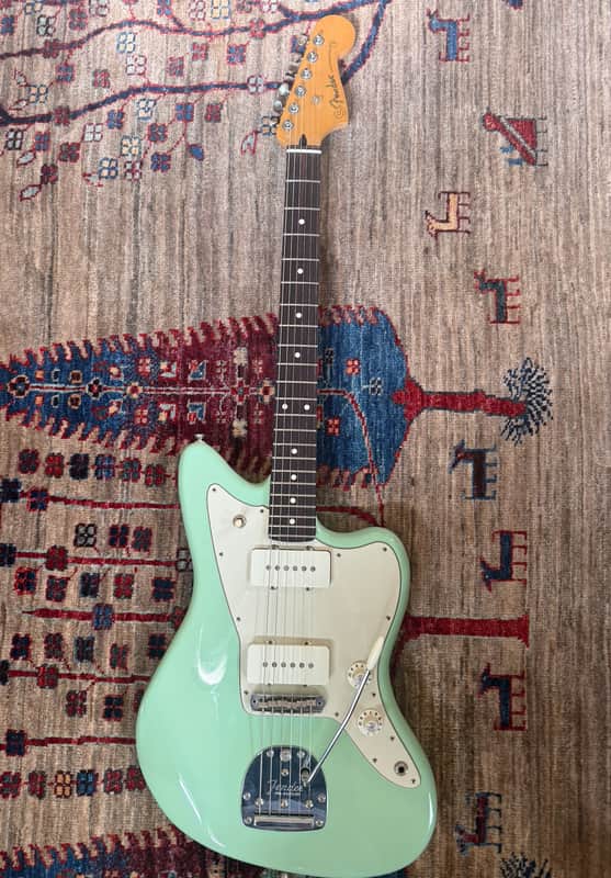Fender Jazzmaster – American Professional LE Surf Green Body + Player II Neck – Pro Setup – OHSC 2019 Body 2024 Neck - Surf Green